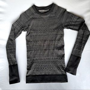 Athletic long sleeve
